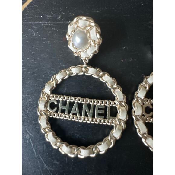 Chanel Black Leather Chain Detail Gold Tone Hoop Earrings - Picture 2 of 12